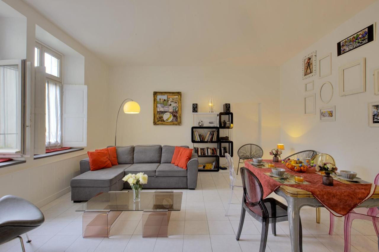 Welkeys - Reine Nathalie Apartment Biarritz Eksteriør billede